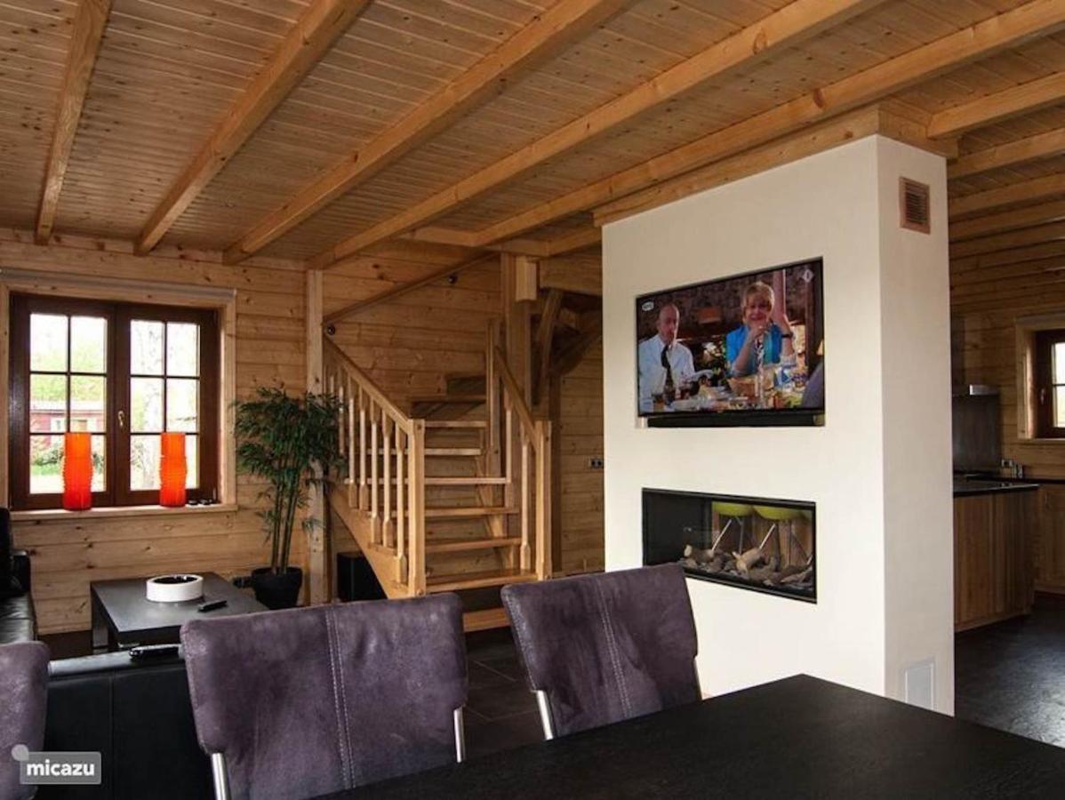 Houten Villa Tine Den Ham 外观 照片