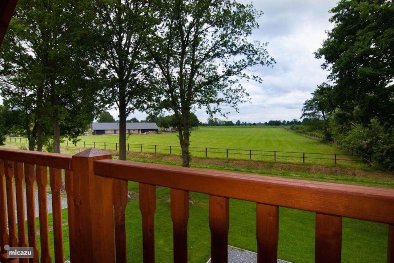 Houten Villa Tine Den Ham 外观 照片